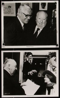 2b2208 ALFRED HITCHCOCK 2 8x10 stills 1970s w/ Cary Grant on 75th b-day, on set of Family Plot!