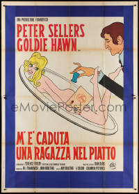 2b0459 THERE'S A GIRL IN MY SOUP Italian 2p 1971 best different art of naked Goldie Hawn on platter!