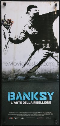 2c0331 BANKSY & THE RISE OF OUTLAW ART Italian locandina 2020 art of rioter 'throwing' flowers!