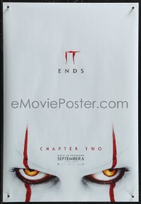 2c0209 IT CHAPTER TWO mini poster 2019 Steven King, creepy close-up image of Pennywise!