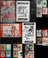 2d0143 LOT OF 24 INDIE COMPANY PRESSBOOKS 1940s-1960s advertising for a variety of movies!