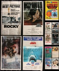 2d0913 LOT OF 12 FOLDED TOPPS POSTERS 1981 Star Wars, Jaws & more, includes the original bag!