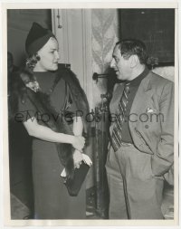 2f1871 ERNST LUBITSCH/MARCELLE EDWARDS 7.25x9 news photo 1937 she's rejecting him for a movie role!