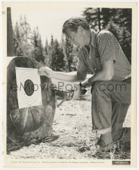 2f1885 FOR WHOM THE BELL TOLLS candid 8.25x10 still 1943 Gary Cooper practices his marksmanship!