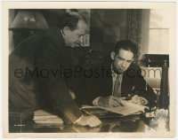 2f1938 KING KONG candid 8x10 still 1933 Merian C. Cooper & Ernest B. Schoedsack go over the script!