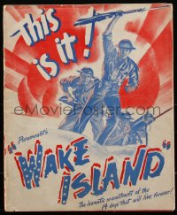 2f0386 WAKE ISLAND pressbook 1942 dramatic re-enactment of the 14 days that will live forever, rare!