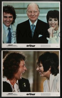 2f0949 ARTHUR 8 LCs 1981 great c/u of drunk Dudley Moore & Liza Minnelli at fancy restaurant!