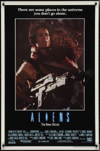 2g1032 ALIENS int'l 1sh 1986 James Cameron sci-fi sequel, Weaver as Ripley carrying Carrie Henn!