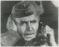 2h0792 JAMES MASON signed 8x10.25 still 1977 close up in Nazi uniform with phone from Cross of Iron!