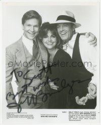 2h0808 JEFF BRIDGES signed 8x10 still 1982 portrait with Sally Field & James Caan in Kiss Me Goodbye!