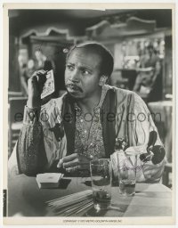 2h0864 LOUIS GOSSETT JR. signed 8x10 still 1972 holdng card from from Travels with My Aunt!