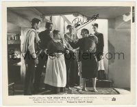 2h0909 PATRIC KNOWLES signed 8x10 still 1941 w/ Maureen O'Hara & co-stars in How Green Was My Valley!