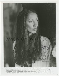 2h0963 SHELLEY DUVALL signed 8x10 still 1981 waist-high portrait with long hair in Time Bandits!