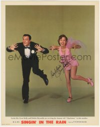 2h0303 SINGIN' IN THE RAIN signed photolobby 1952 by Debbie Reynolds, iconic image with Gene Kelly!