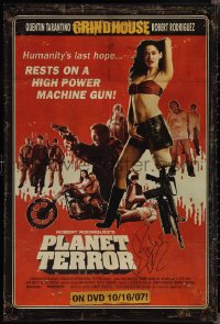 2h0192 PLANET TERROR signed 27x39 video poster 2007 by Robert Rodriguez, Grindhouse, wild montage!