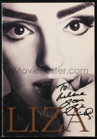 2h0128 LIZA MINNELLI signed stage play souvenir program book 1990 from one of her live concerts!