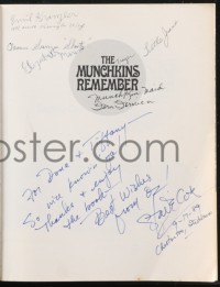 2h0246 MUNCHKINS REMEMBER signed softcover book 1989 by FORTY of the Wizard of Oz Munchkins actors!