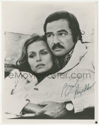 2j0091 BURT REYNOLDS signed 7x9 REPRO still 1980s great close up with Lauren Hutton in Gator!