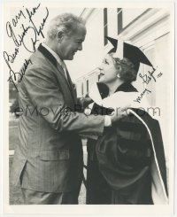 2j0209 CHARLES BUDDY ROGERS/MARY PICKFORD signed 8x10 REPRO photo 1976 Mary awarded honorary degree!