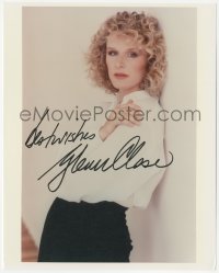2j0128 GLENN CLOSE signed color 8x10 REPRO photo 1990s great close portrait leaning against wall!