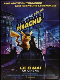 2j0471 POKEMON: DETECTIVE PIKACHU advance French 1p 2019 c/u of Justice Smith & Pikachu on roof!