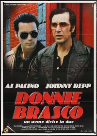 2j0516 DONNIE BRASCO Italian 1p 1997 Al Pacino is betrayed by undercover cop Johnny Depp!