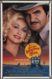 2k0866 BEST LITTLE WHOREHOUSE IN TEXAS advance 1sh 1982 close-up of Burt Reynolds & Dolly Parton!