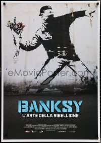2k0269 BANKSY & THE RISE OF OUTLAW ART Italian 1sh 2020 art of rioter 'throwing' flowers!