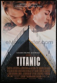 2k1379 TITANIC DS 1sh 1997 Leonardo DiCaprio, Kate Winslet, directed by James Cameron!