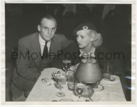 2p1811 BETTY GRABLE/JACKIE COOGAN 7x9 news photo 1935 together at the Biltmore Bowl in Los Angeles!