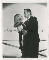 2p1840 DEAD RECKONING 8x10 still 1947 Humphrey Bogart embracing sexy Lizabeth Scott w/gun by Coburn!