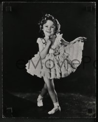 2p1593 SHIRLEY TEMPLE 2 deluxe 10x12.5 stills 1930s adorable close portraits dancing & seated!