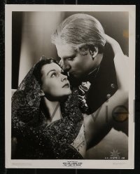 2p2057 THAT HAMILTON WOMAN 4 8x10 stills 1941 great images of Laurence Olivier, sexy Vivien Leigh!