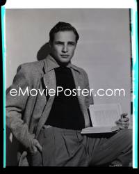 2s0401 MARLON BRANDO 8x10 studio negative 1950 standing portrait making his first movie, The Men!