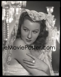 2s0333 RHONDA FLEMING camera original 8x10 negative 1940s close portrait in veil crossing her arms!