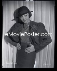 2s0345 SYLVIA SIDNEY camera original 8x10 negative 1930s standing Paramount portrait with cool hat!