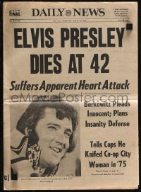 2t0470 DAILY NEWS newspaper August 17, 1977 Elvis Presley dies at 42, suffers apparent heart attack!