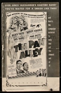 2t0416 TIN PAN ALLEY pressbook 1940 sexy Alice Faye & Betty Grable in hula outfits, ultra rare!