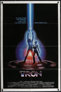 2t1173 TRON 1sh 1982 Walt Disney sci-fi, Jeff Bridges in a computer, cool special effects!