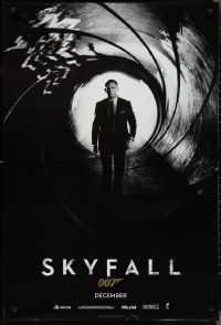 2w1116 SKYFALL int'l teaser DS 1sh 2012 image of Daniel Craig as Bond in gun barrel, newest 007!