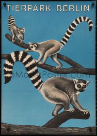 2w0155 TIERPARK BERLIN 23x32 East German special poster 1986 wonderful Soest art of lemurs in tree!
