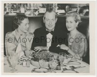 2y1894 ROBERT MONTGOMERY/ELIZABETH MONTGOMERY 7.25x9 news photo 1953 Stork Club w/ Elizabeth Grant!