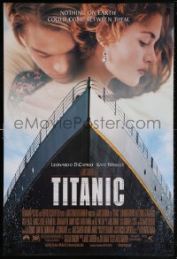 2z1194 TITANIC DS 1sh 1997 Leonardo DiCaprio, Kate Winslet, directed by James Cameron!