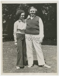 3b0863 CHARLES LAUGHTON/ELSA LANCHESTER 7x9 news photo 1934 vacationing at Hotel Del Monte in CA!