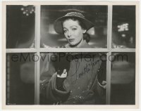 3b0976 LORETTA YOUNG signed 8x10 REPRO photo 1970s looking through window in The Bishop's Wife!