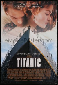 3b1756 TITANIC DS 1sh 1997 star-crossed Leonardo DiCaprio, Kate Winslet, directed by James Cameron!
