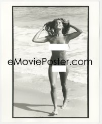 3d1180 JAWS deluxe 8x10 file photo 1975 Susan Backlinie completely naked on beach by Louis Goldman!