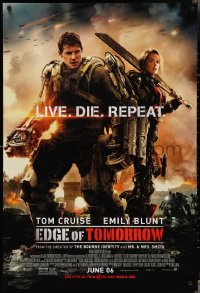3d1322 EDGE OF TOMORROW advance DS 1sh 2014 June 06 style, Tom Cruise & Emily Blunt, live, die, repeat