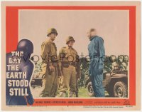 3d0695 DAY THE EARTH STOOD STILL LC #4 1951 Michael Rennie as Klaatu in full uniform by soldiers!