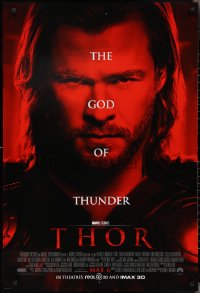 3d1493 THOR advance DS 1sh 2011 cool image of Chris Hemsworth in the title role!